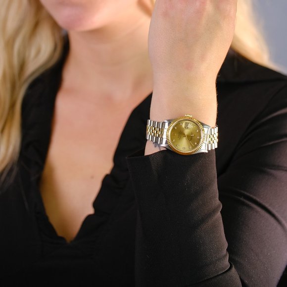 Rolex Datejust Factory Diamond Dial 36mm Watch - Picture 11 of 11